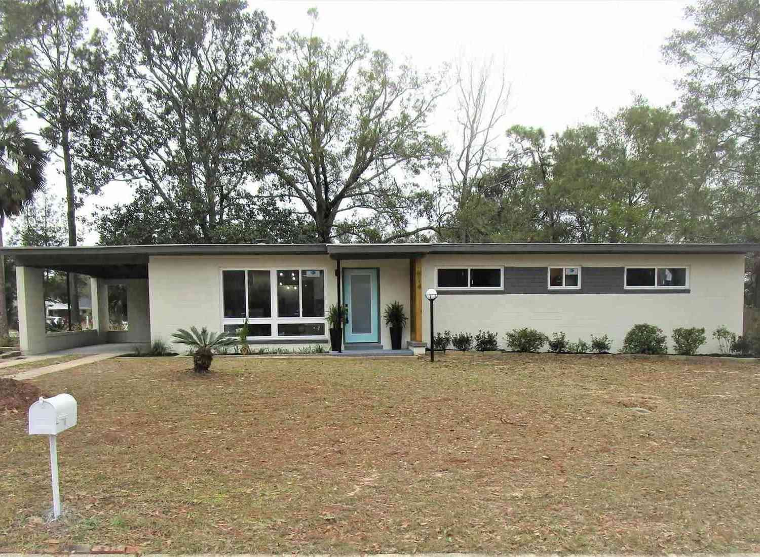 Homes For Rent - 814 Woodland Dr<br/> Pensacola, FL 32503