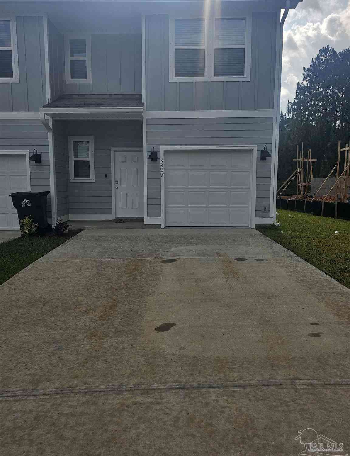Homes For Rent - 9433 Nature Creek Ln<br/> Pensacola, FL 32526
