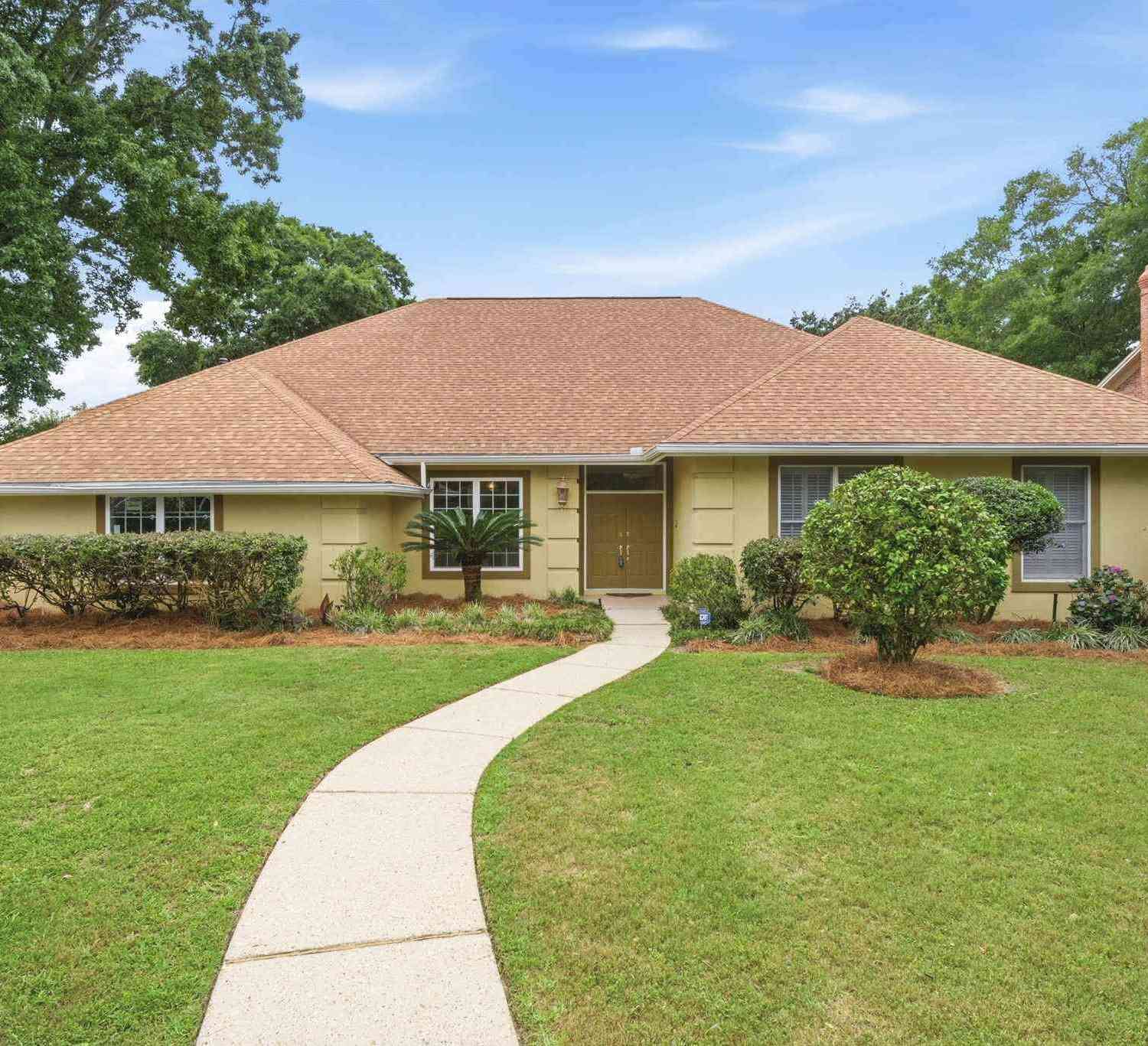 Homes For Sale - 2427 Tronjo Ter<br/> Pensacola, FL 32503