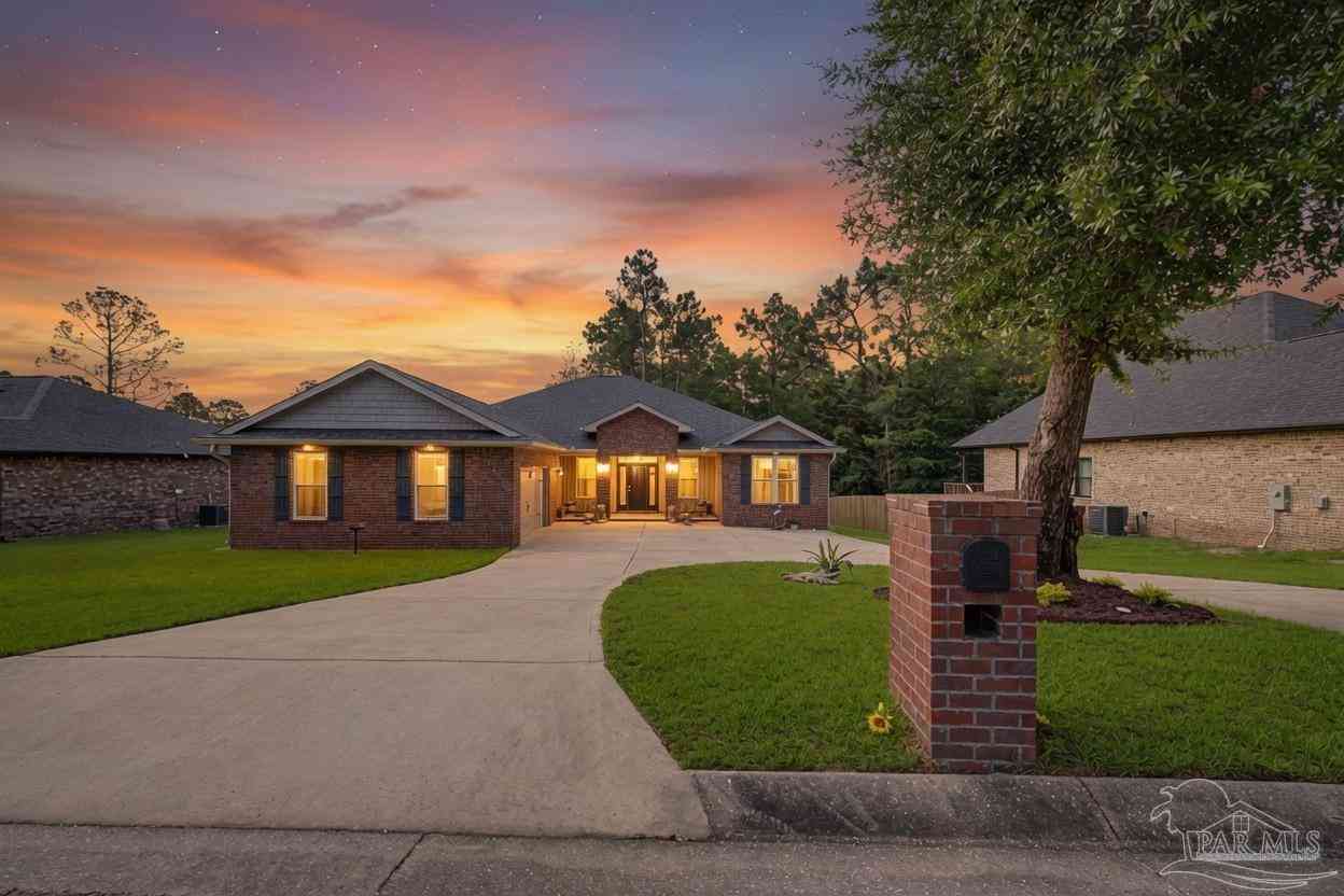 Homes For Sale - 4997 Timber Ridge Dr<br/> Santa Rosa County, Pace, FL 32571