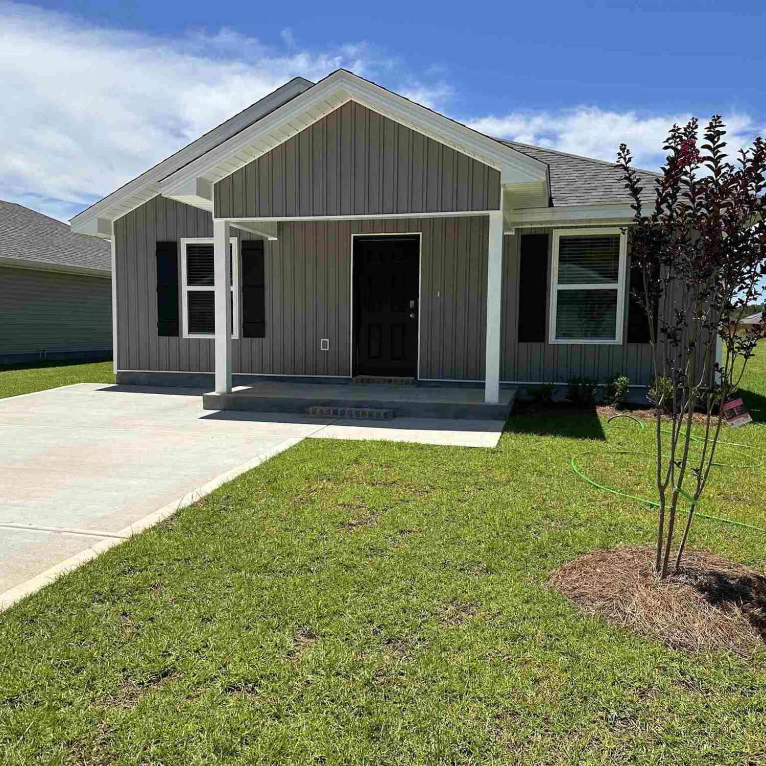 Homes For Rent - 6497 Firefly Dr<br/> Milton, FL 32583