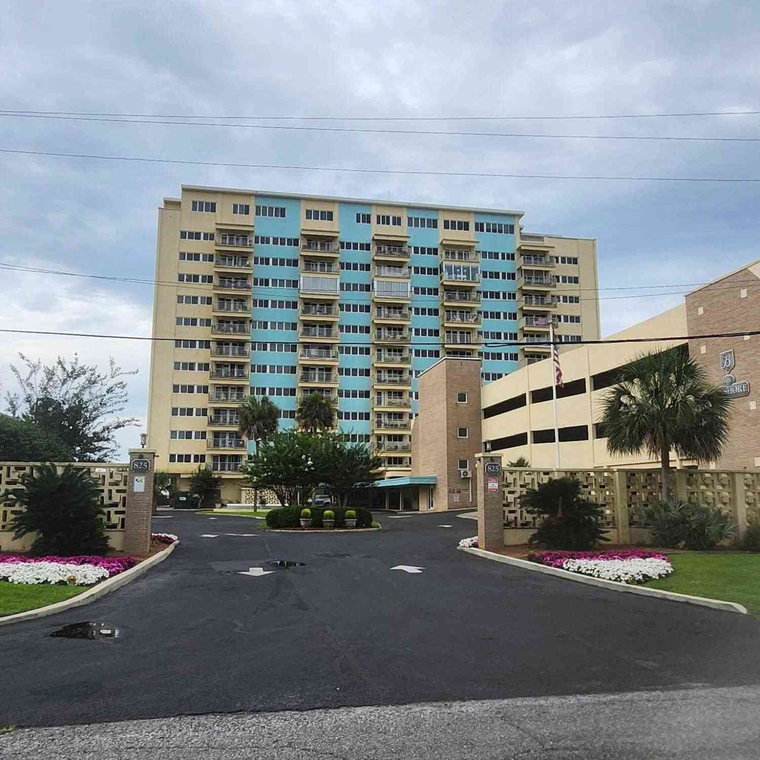 Homes For Sale - 825 Bayshore Dr #308<br/> Pensacola, FL 32507