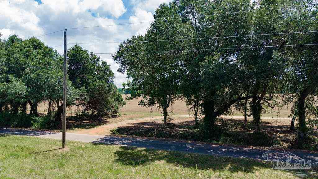 Vacant Land For Sale - 14 Three Oaks Ln<br/> Pace, FL 32571