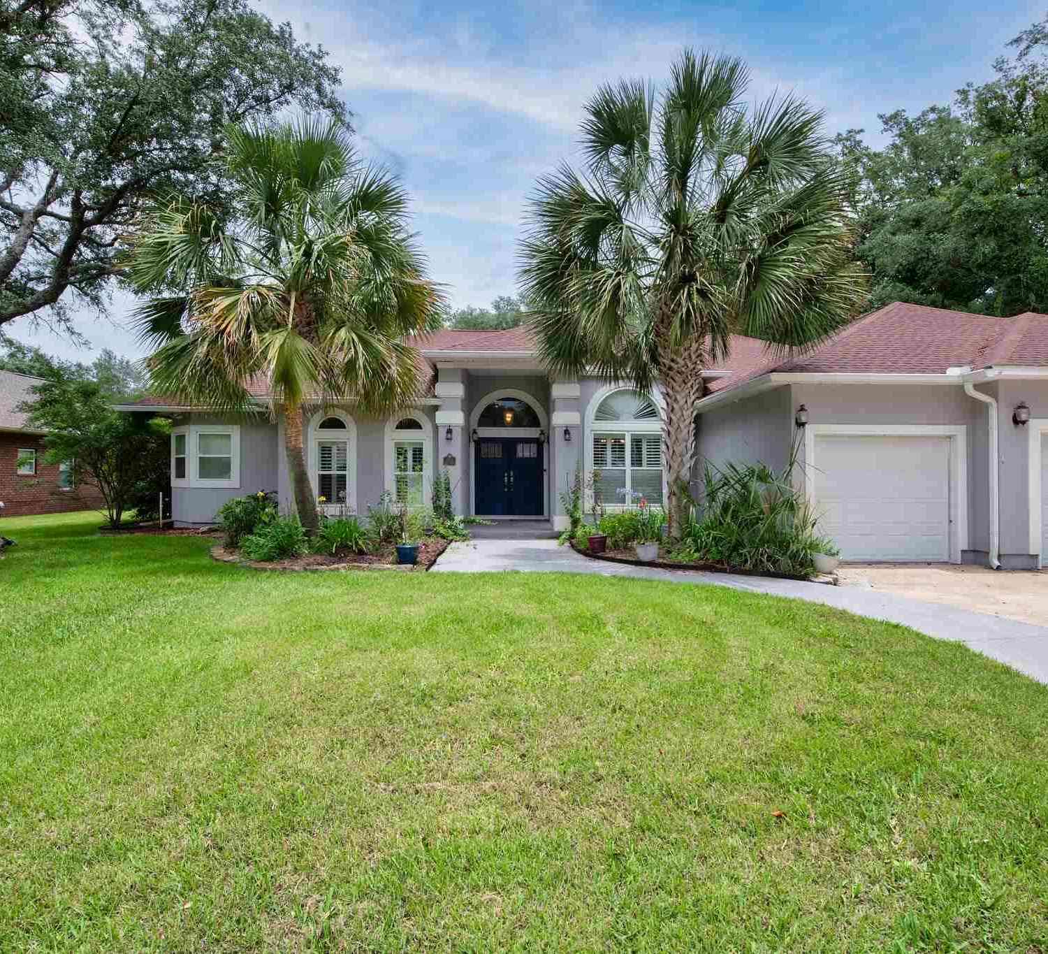 Homes For Rent - 2760 Pebble Beach Dr<br/> Navarre, FL 32566