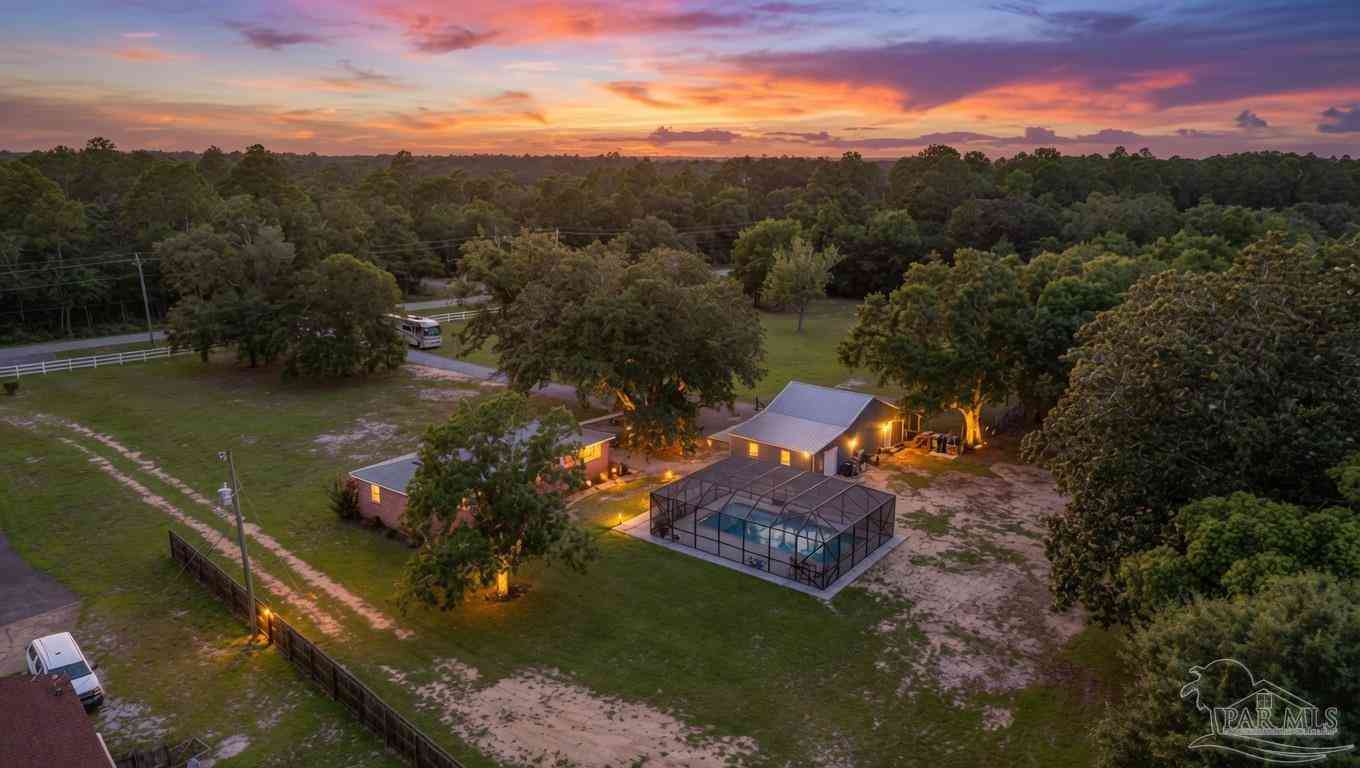 Homes For Sale - 1850 Garcon Point Rd<br/> Milton, FL 32583