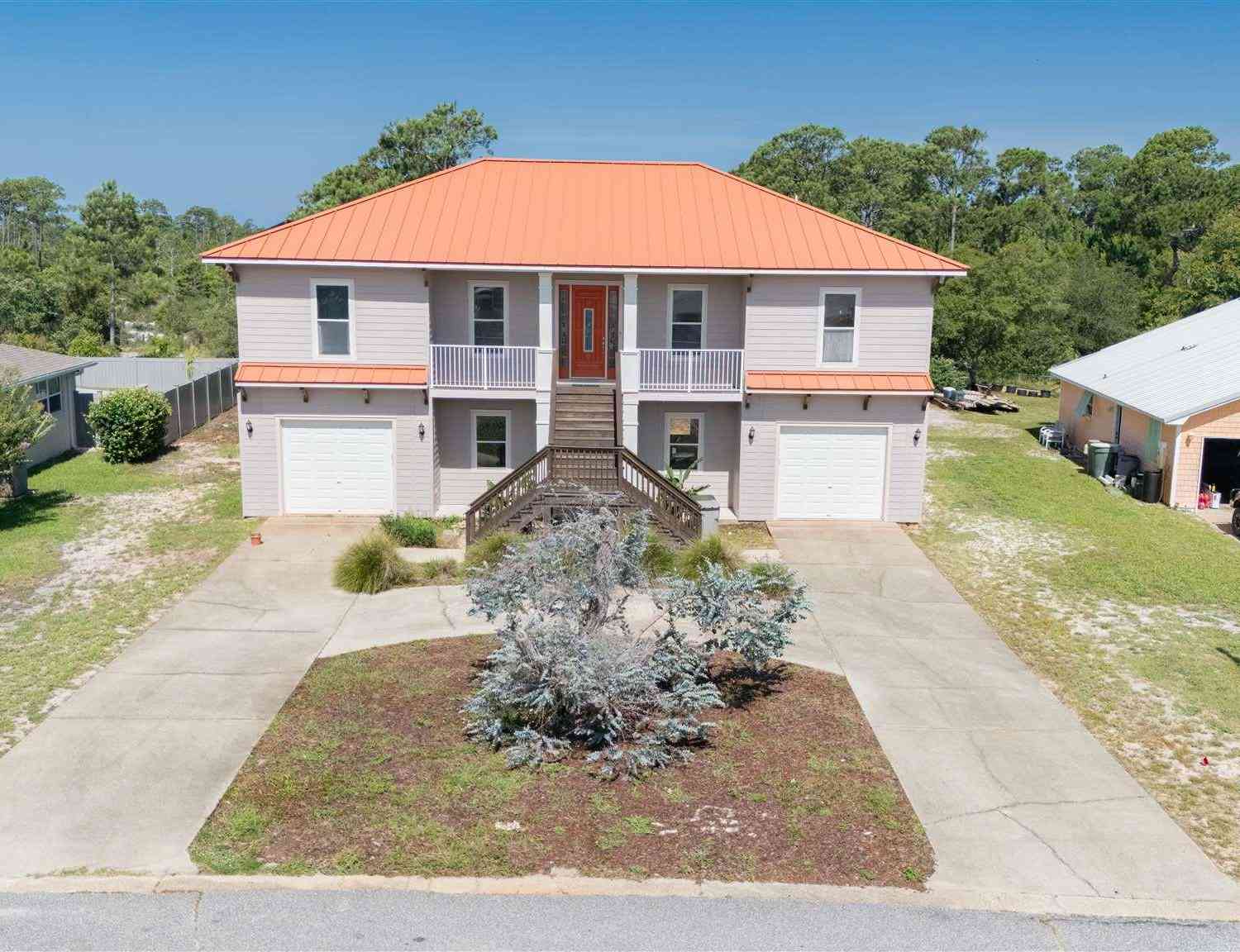 Homes For Sale - 5609 Ponte Verde Rd<br/> Pensacola, FL 32507
