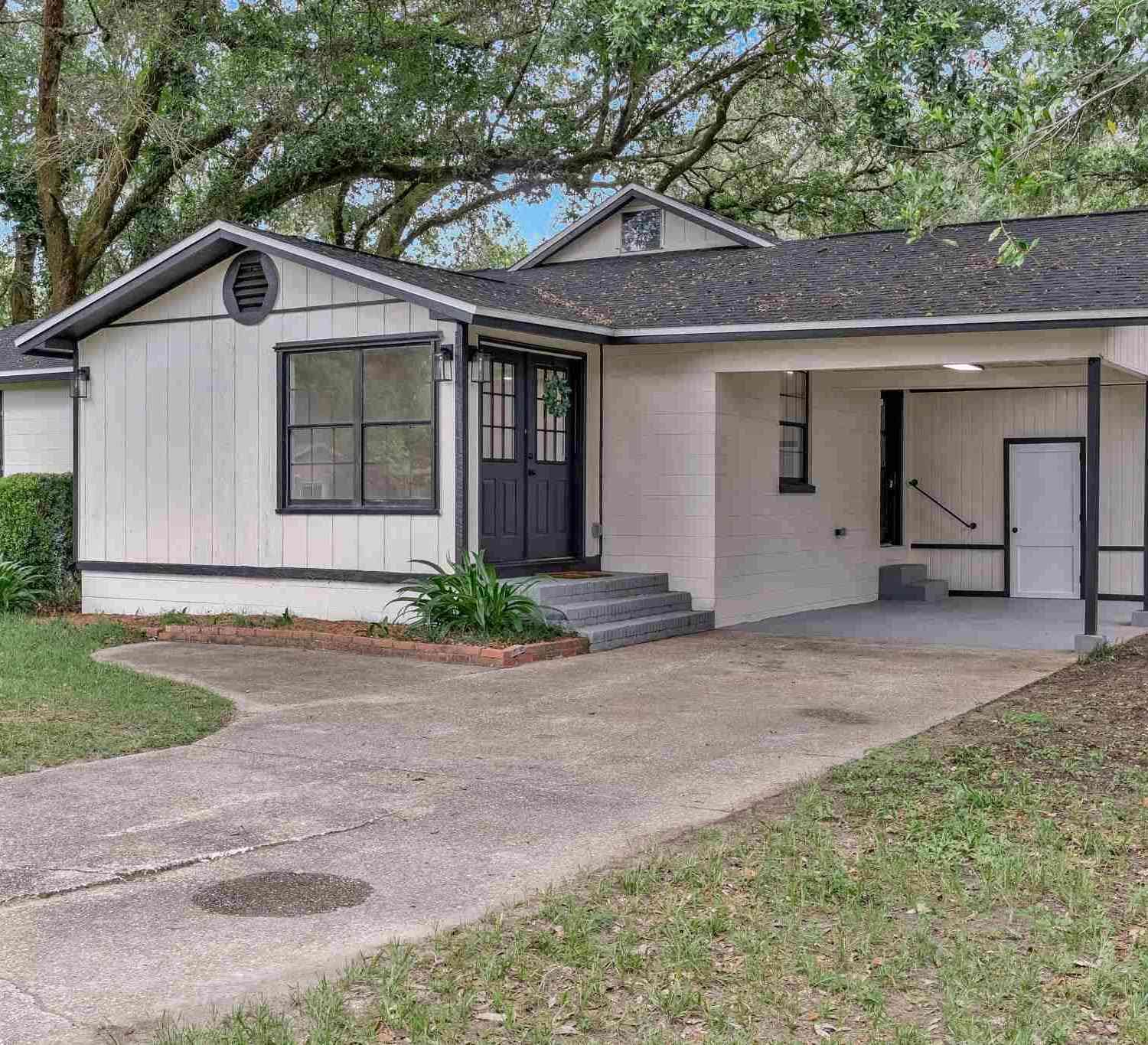 Homes For Sale - 6106 Chicago Ave<br/> Pensacola, FL 32526