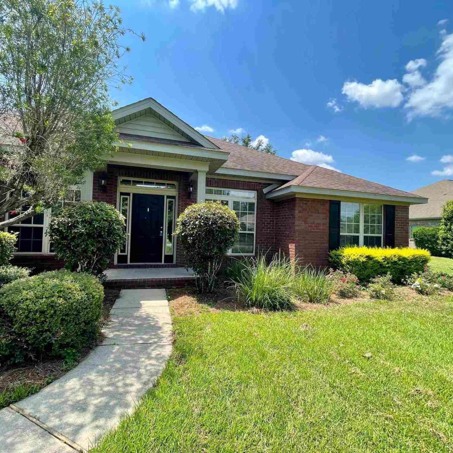 Homes For Rent - 5503 Huntingdon St<br/> Milton, FL 32571
