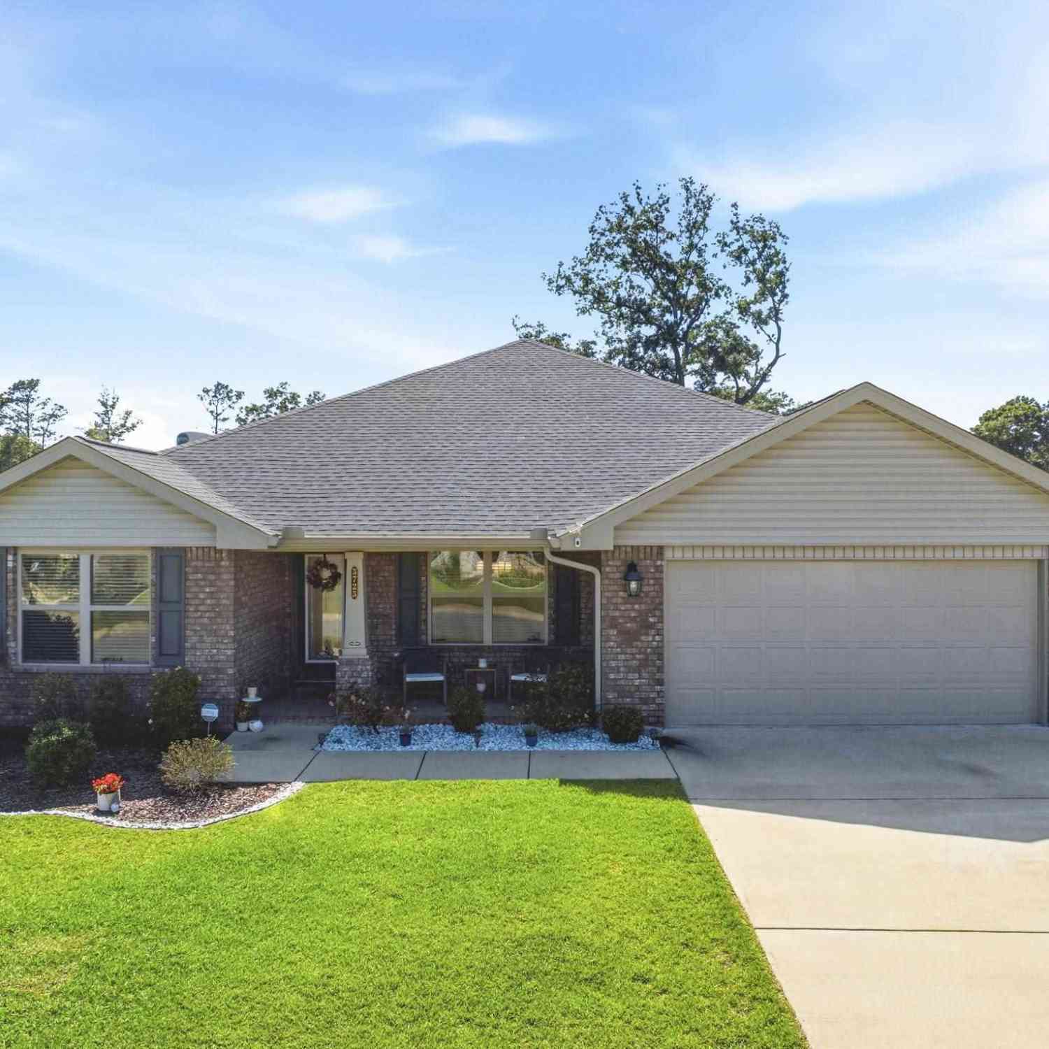 Homes For Rent - 5725 Montauk Way<br/> Milton, FL 32570