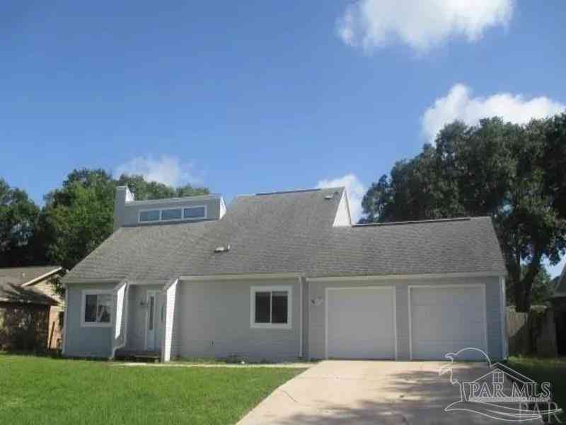 Homes For Rent - 7884 Bay Meadows Dr<br/> Pensacola, FL 32507