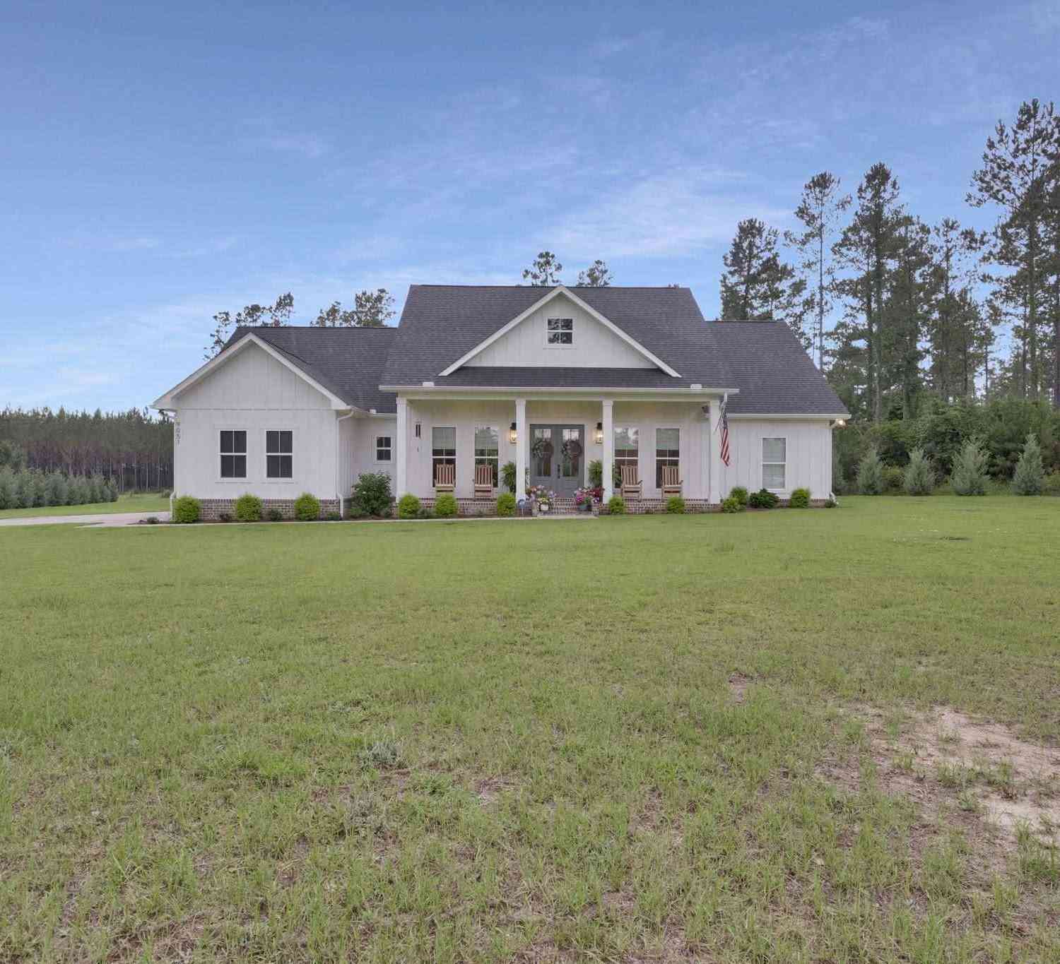 Homes For Sale - 9051 Sage Forest Ln<br/> Pace, FL 32571