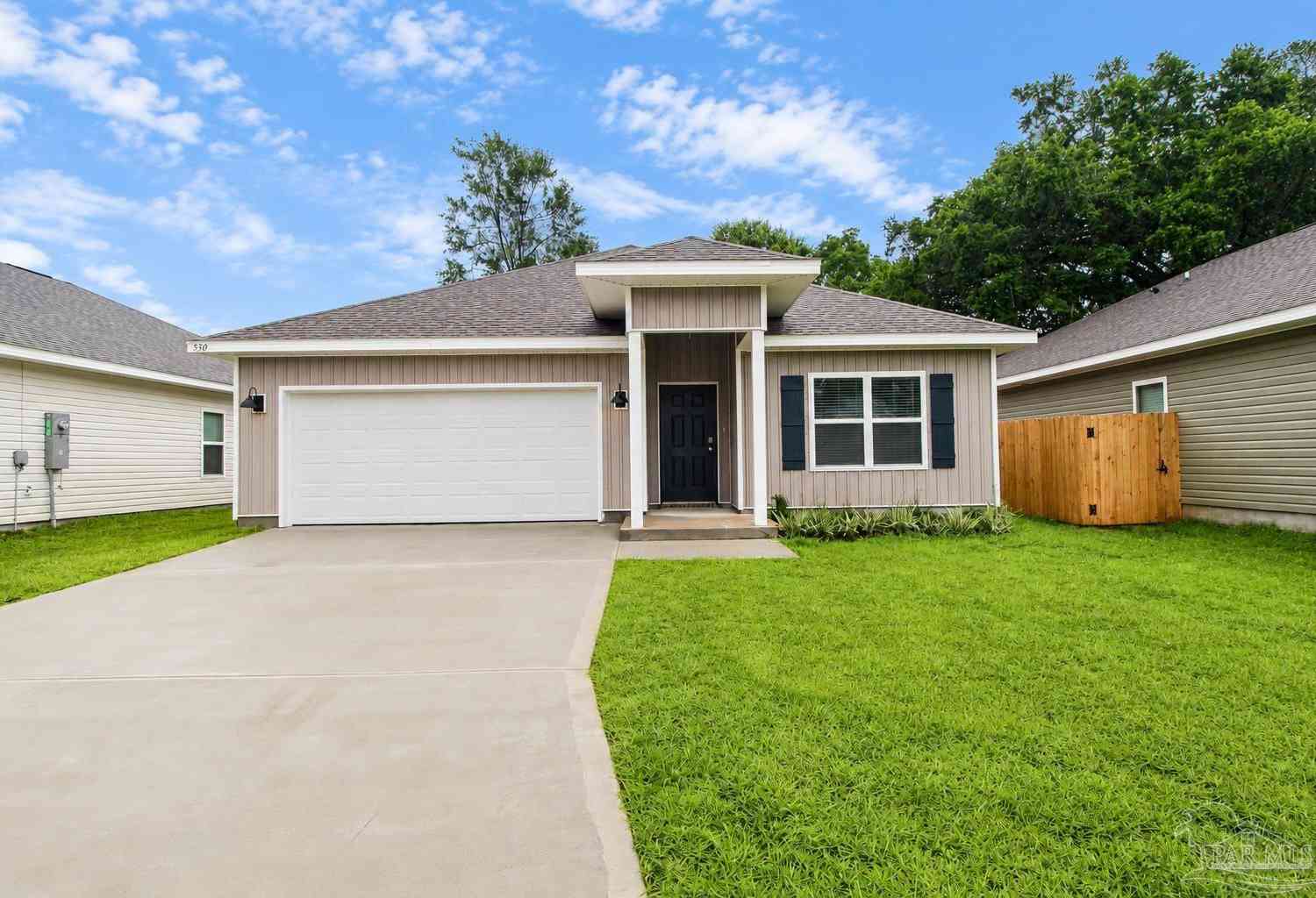 Homes For Rent - 530 Bridle Way<br/> Pensacola, FL 32534