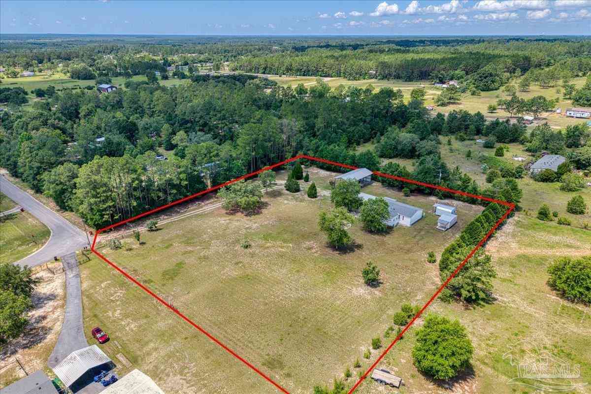 Homes For Sale - 9950 Bellbrook Rd<br/> Milton, FL 32583