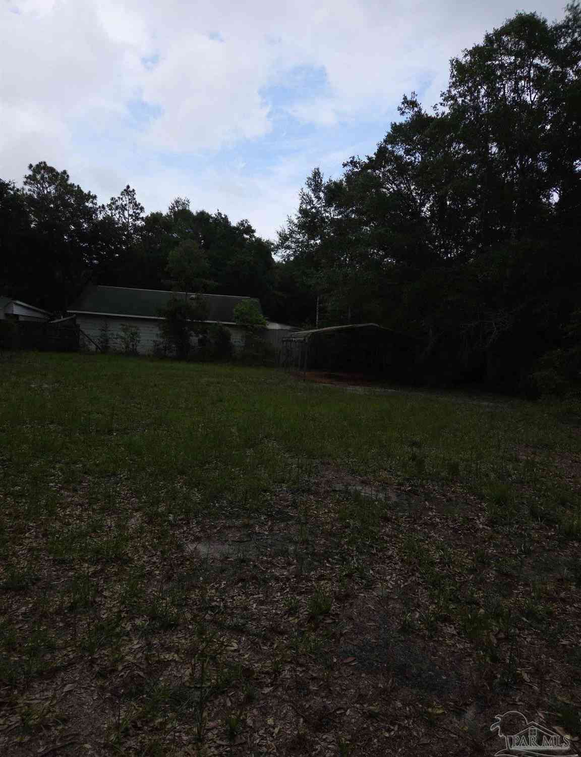 Homes For Sale - 7991 Old Hickory Hammock Rd<br/> Milton, FL 32583