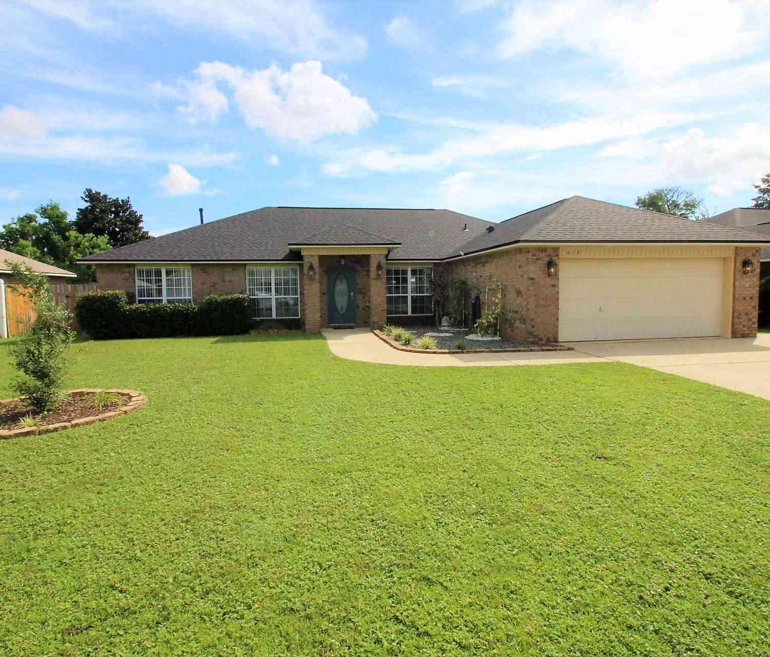 Homes For Rent - 616 Buoy Dr<br/> Pensacola, FL 32507