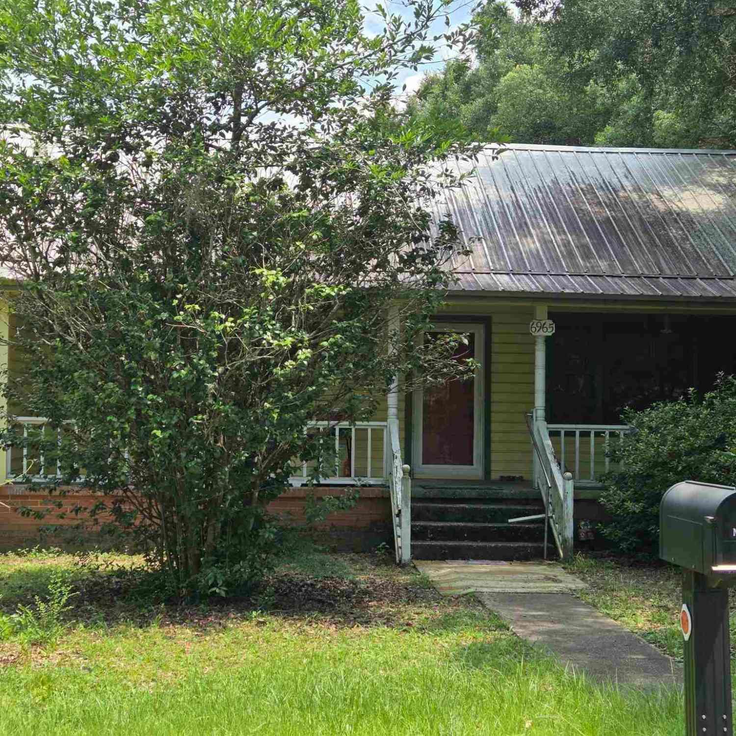 Homes For Sale - 6965 Ella St<br/> Milton, FL 32583