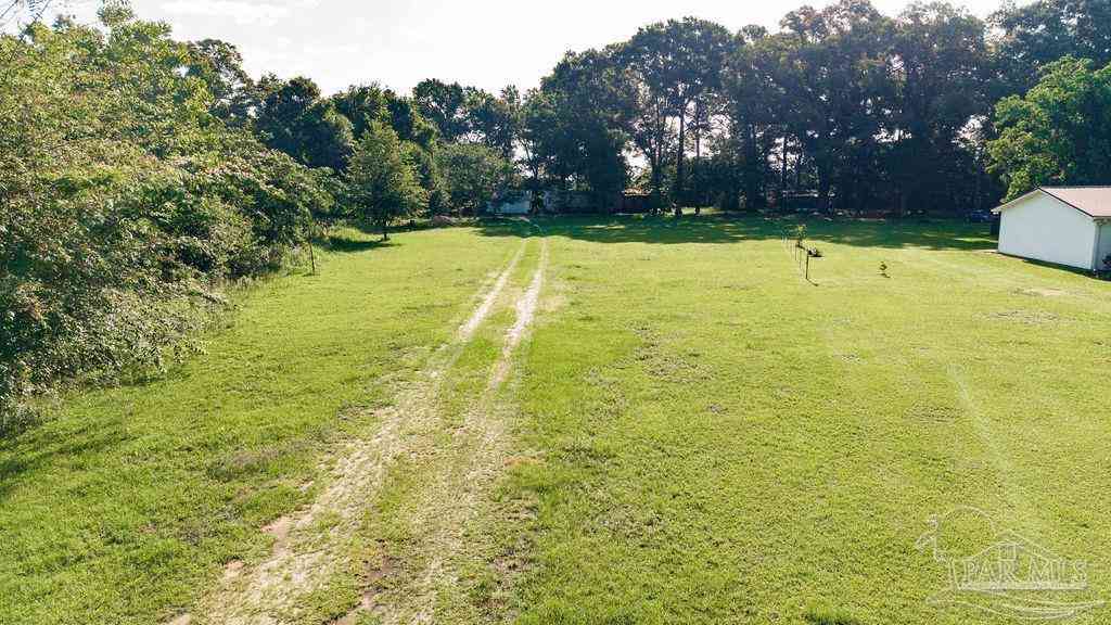 Vacant Land For Sale - 11124 Chumuckla Hwy<br/> Jay, FL 32565