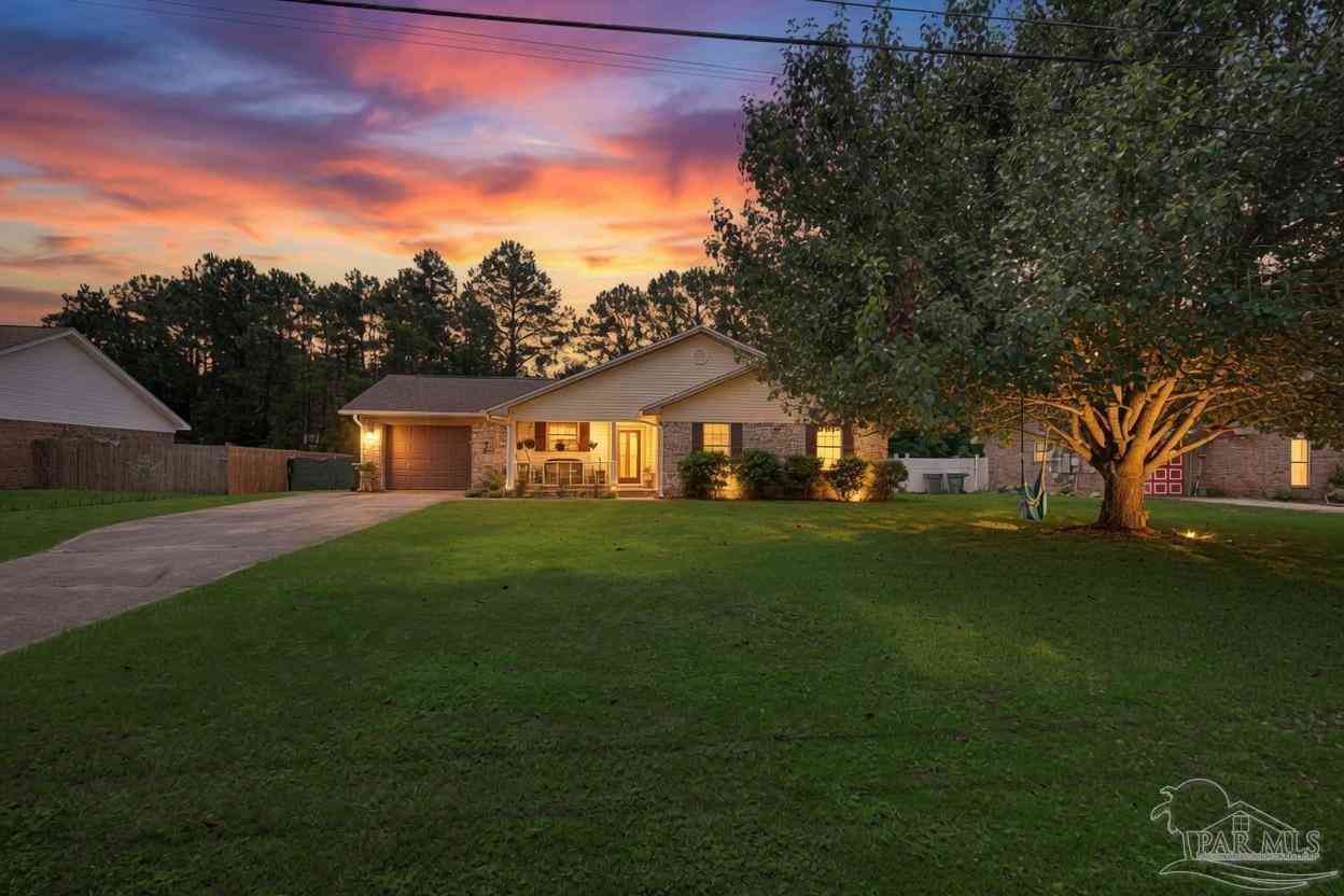 Homes For Sale - 10563 Fair Pine Dr<br/> Pensacola, FL 32506