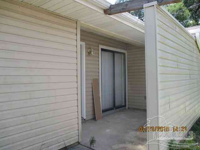 Homes For Rent - 6326 W Fairfield Dr #B<br/> Pensacola, FL 32506