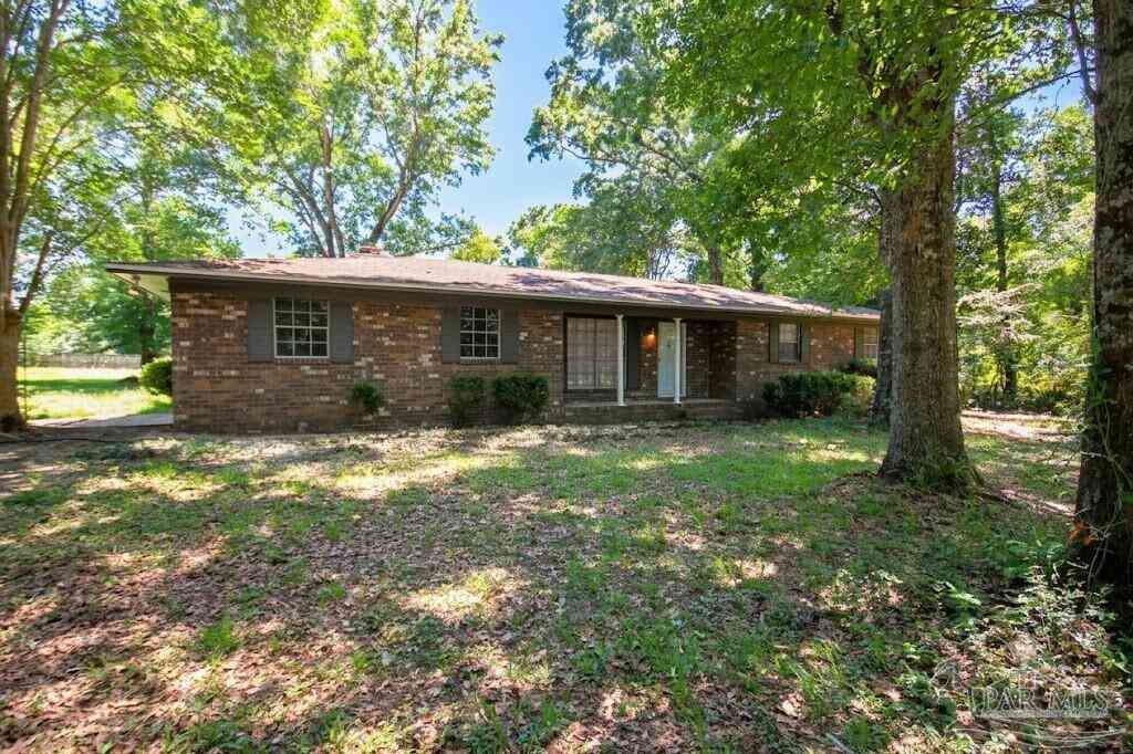 Homes For Rent - 3195 Hwy 196<br/> Molino, FL 32533