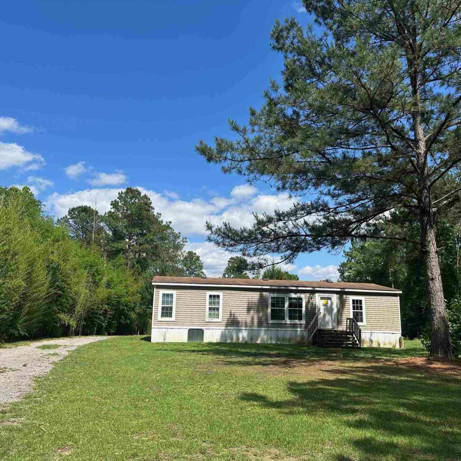 Homes For Sale - 6506 Daniel Griffis Rd<br/> Jay, FL 32565