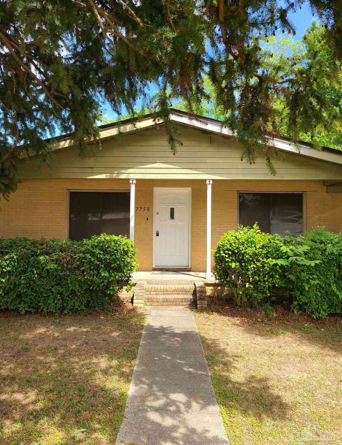 Homes For Rent - 7758 Kipling St<br/> Pensacola, FL 32514
