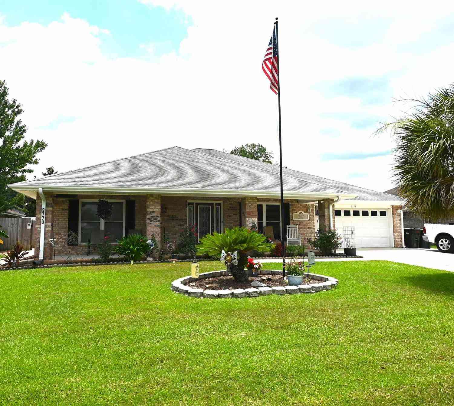 Homes For Sale - 9778 Harlington St<br/> Cantonment, FL 32533
