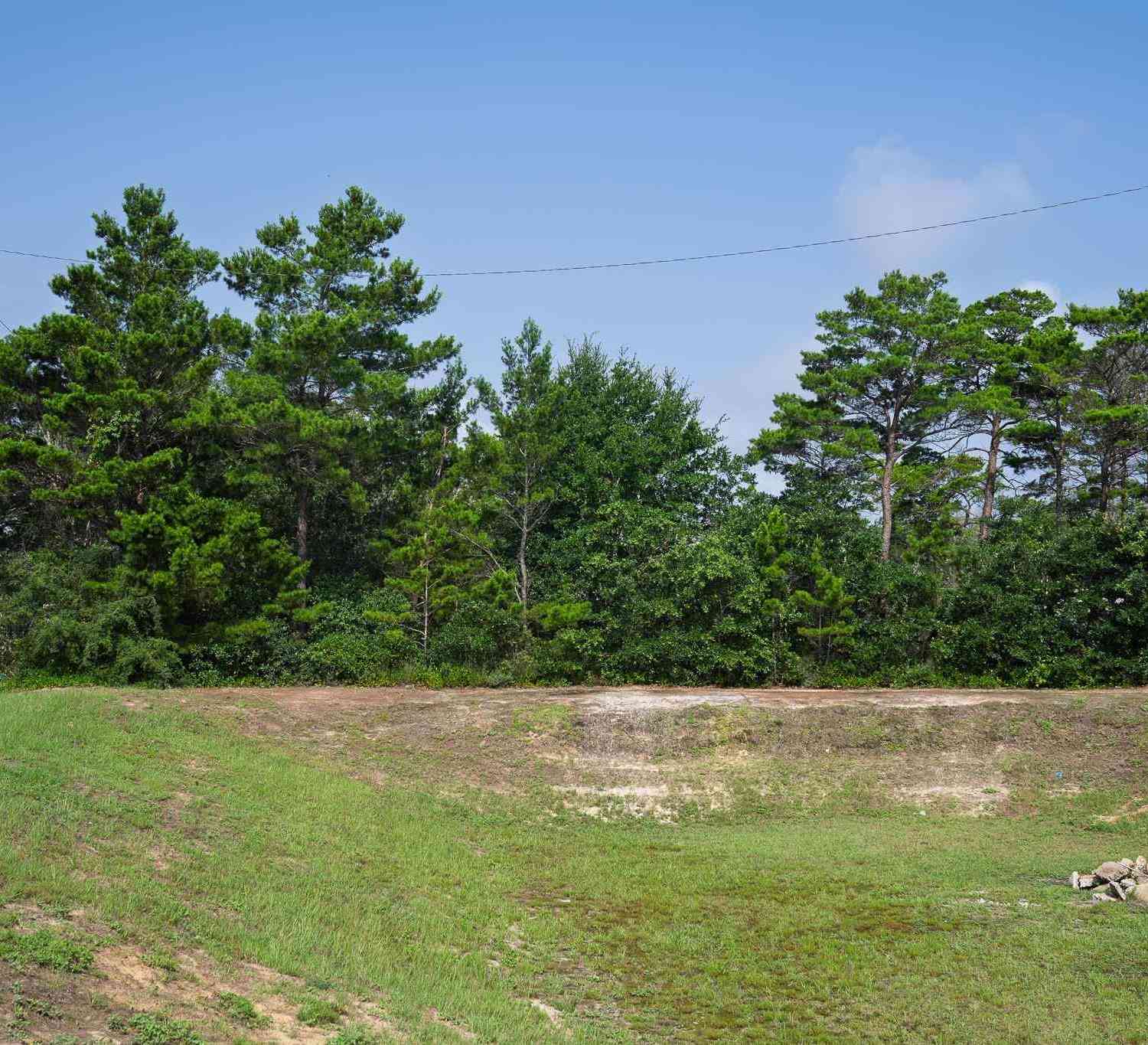 Vacant Land For Sale - 4282 Gulf Breeze Pkwy<br/> Santa Rosa County, Gulf Breeze, FL 32563