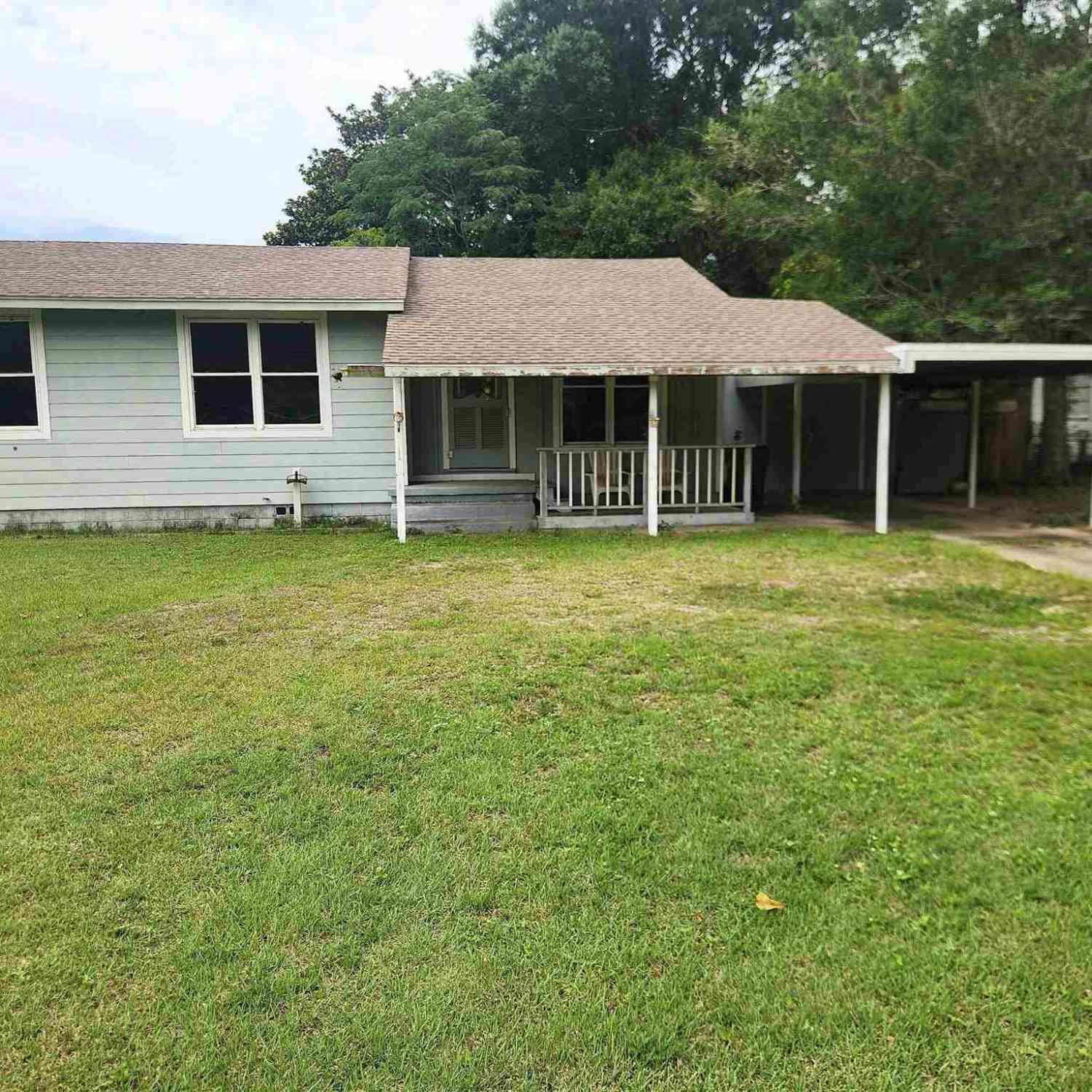 Homes For Sale - 907 Rue Max St<br/> Pensacola, FL 32507