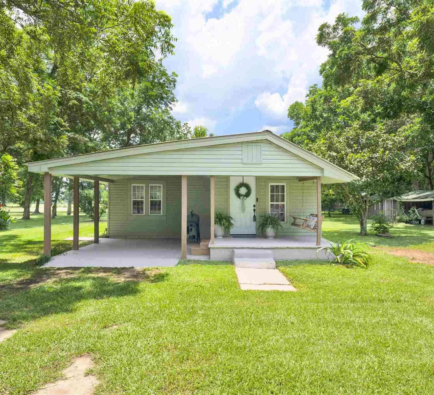 Homes For Sale - 13907 N Hwy 87<br/> Jay, FL 32565