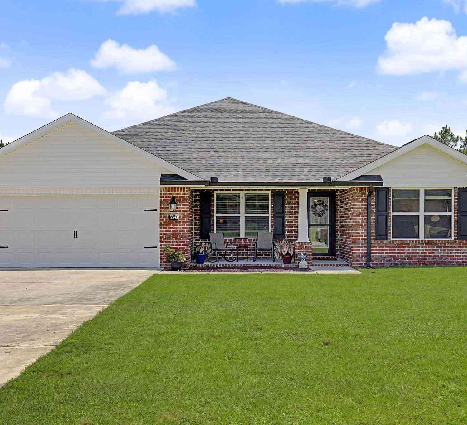 Homes For Sale - 5643 Burr St<br/> Santa Rosa County, Milton, FL 32570