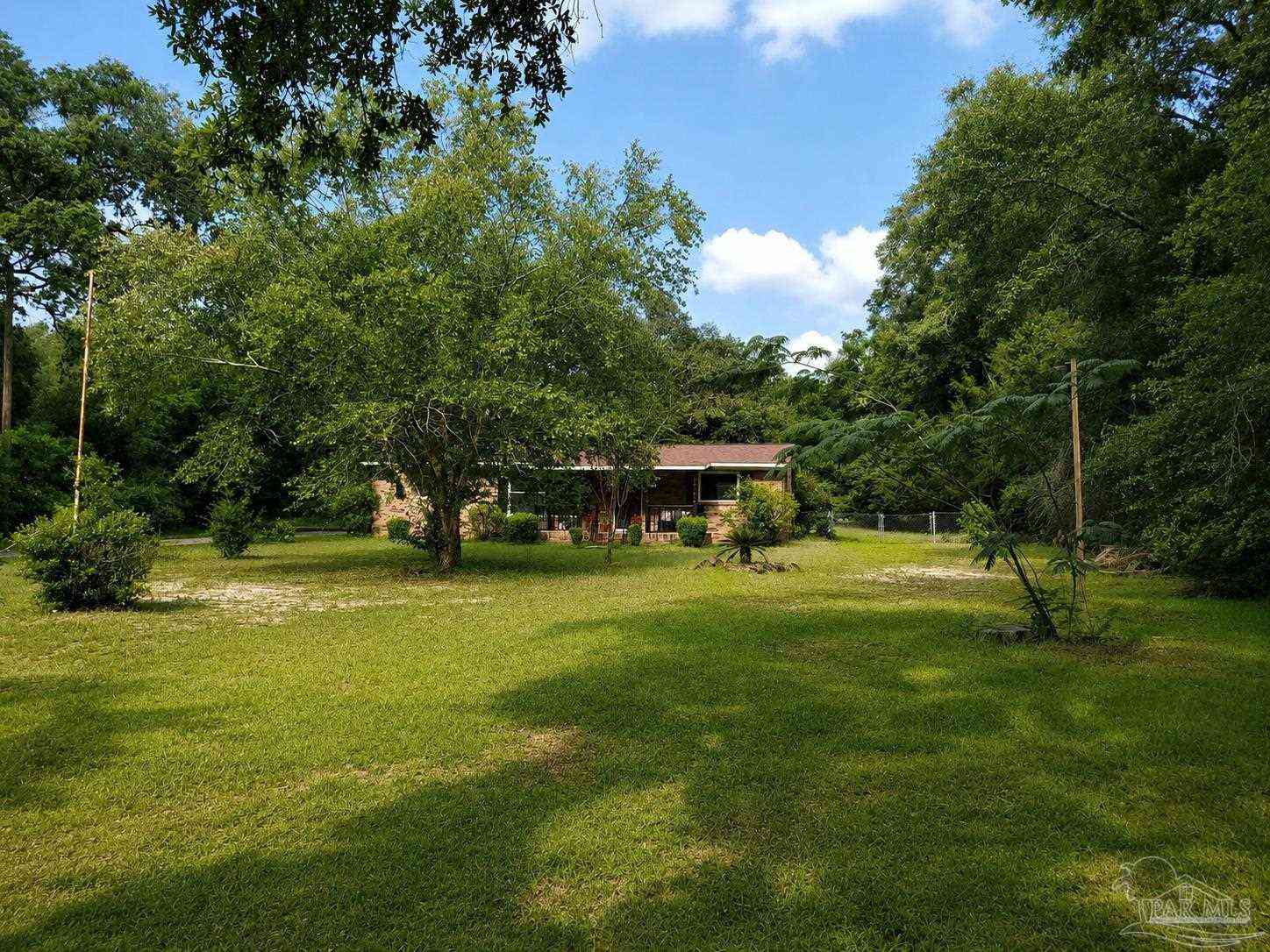 Homes For Sale - 6770 N Hwy 87<br/> Santa Rosa County, Milton, FL 32570