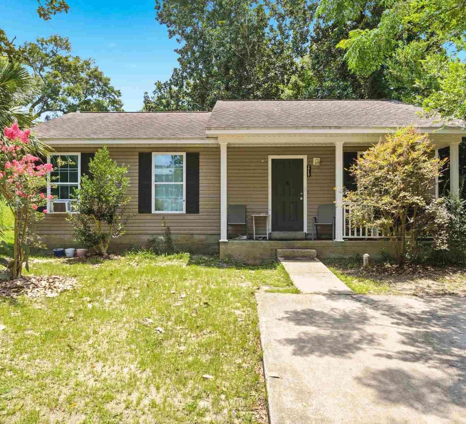 Homes For Sale - 1717 W Gadsden St<br/> Pensacola, FL 32501