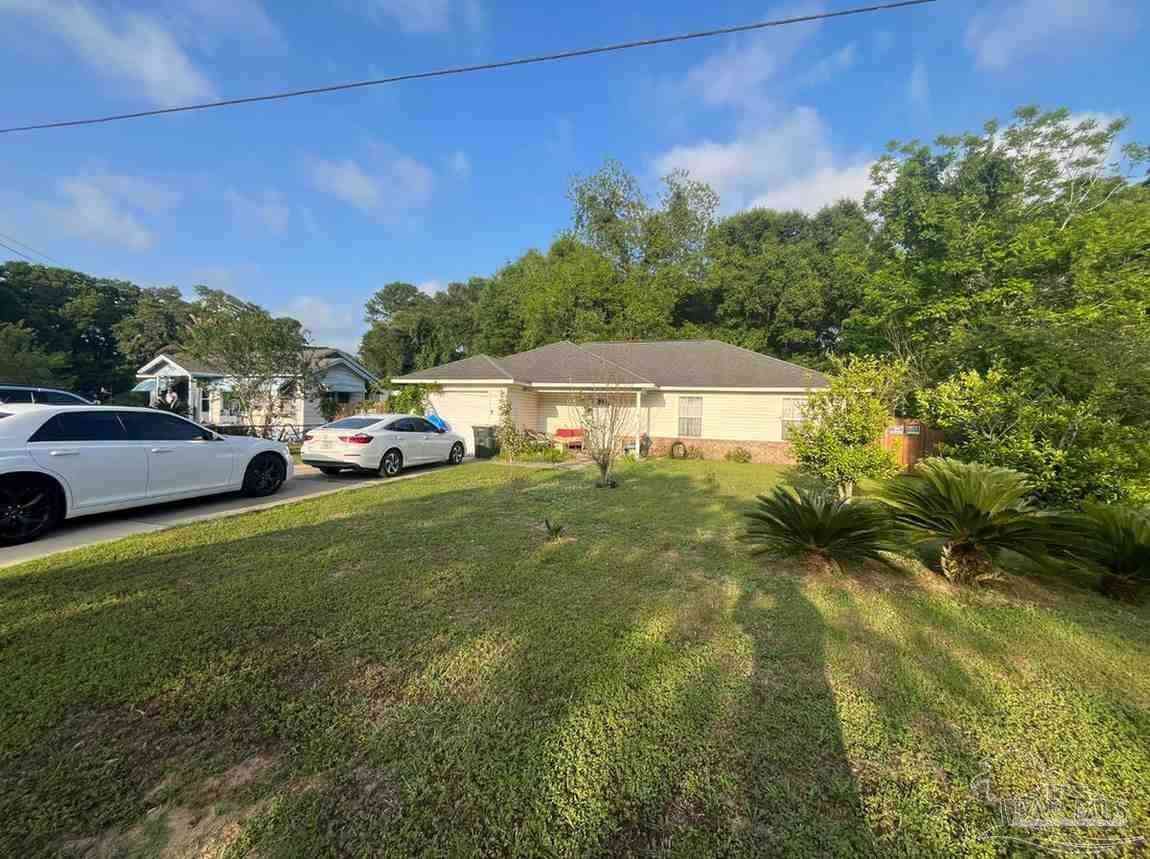 Homes For Sale - 70 N 46th Ave<br/> Pensacola, FL 32506