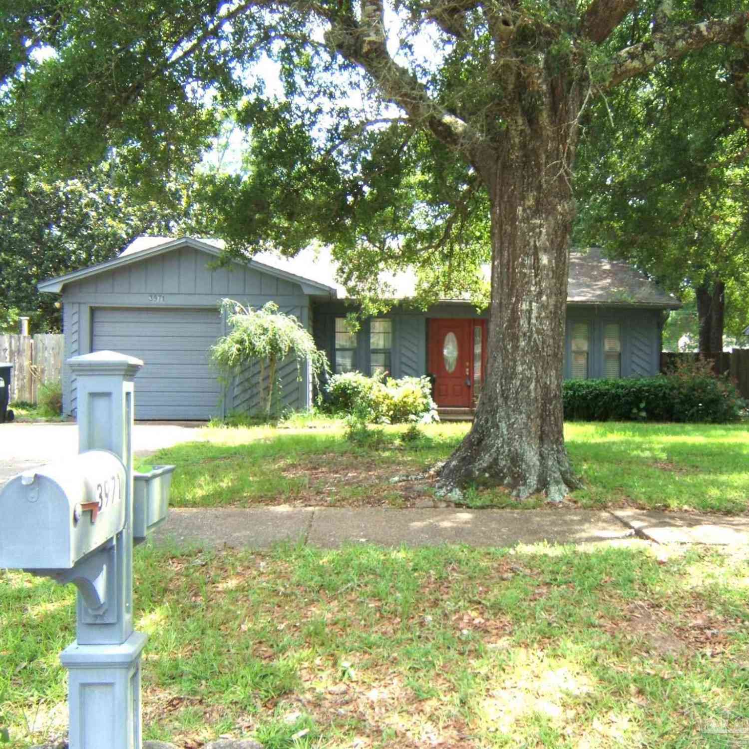 Homes For Sale - 3971 Elmcrest Dr<br/> Pensacola, FL 32504
