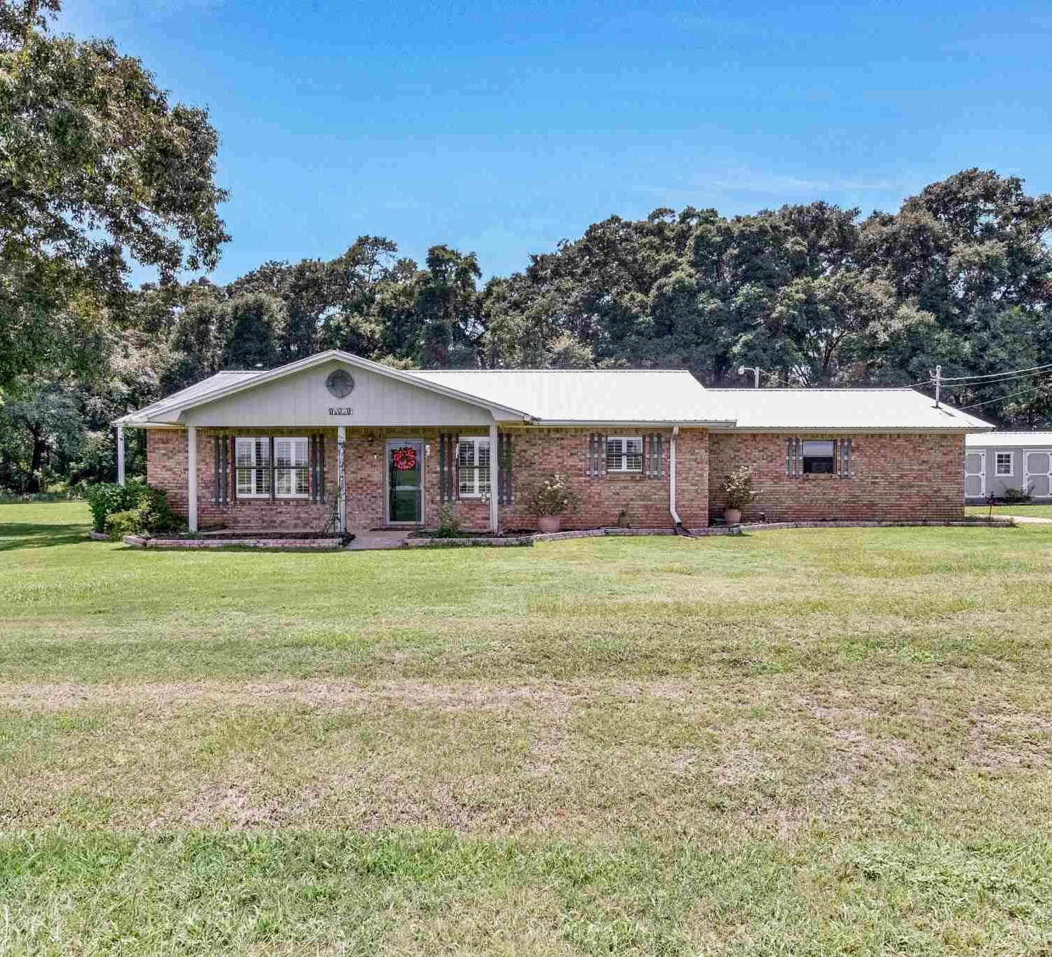 Homes For Sale - 10801 Hwy 87<br/> Milton, FL 32570
