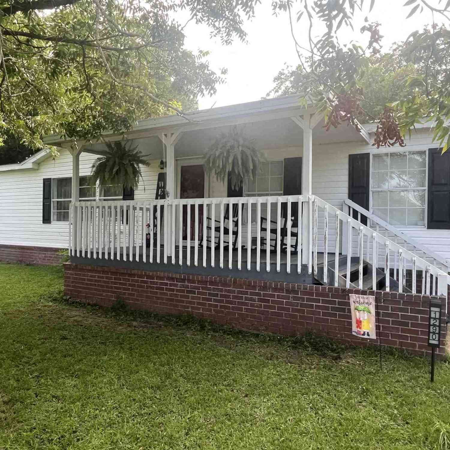 Homes For Sale - 1290 Mckenzie Rd<br/> Cantonment, FL 32533