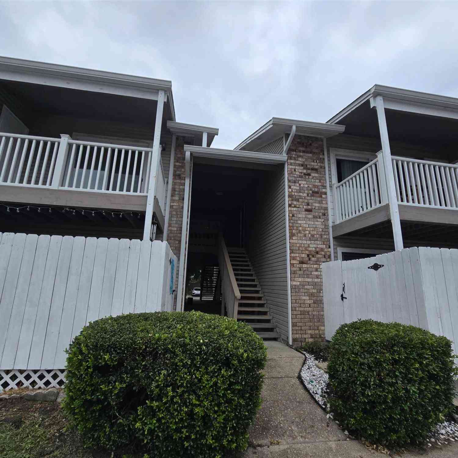 Homes For Sale - 7171 N 9th Ave #C4<br/> Pensacola, FL 32504