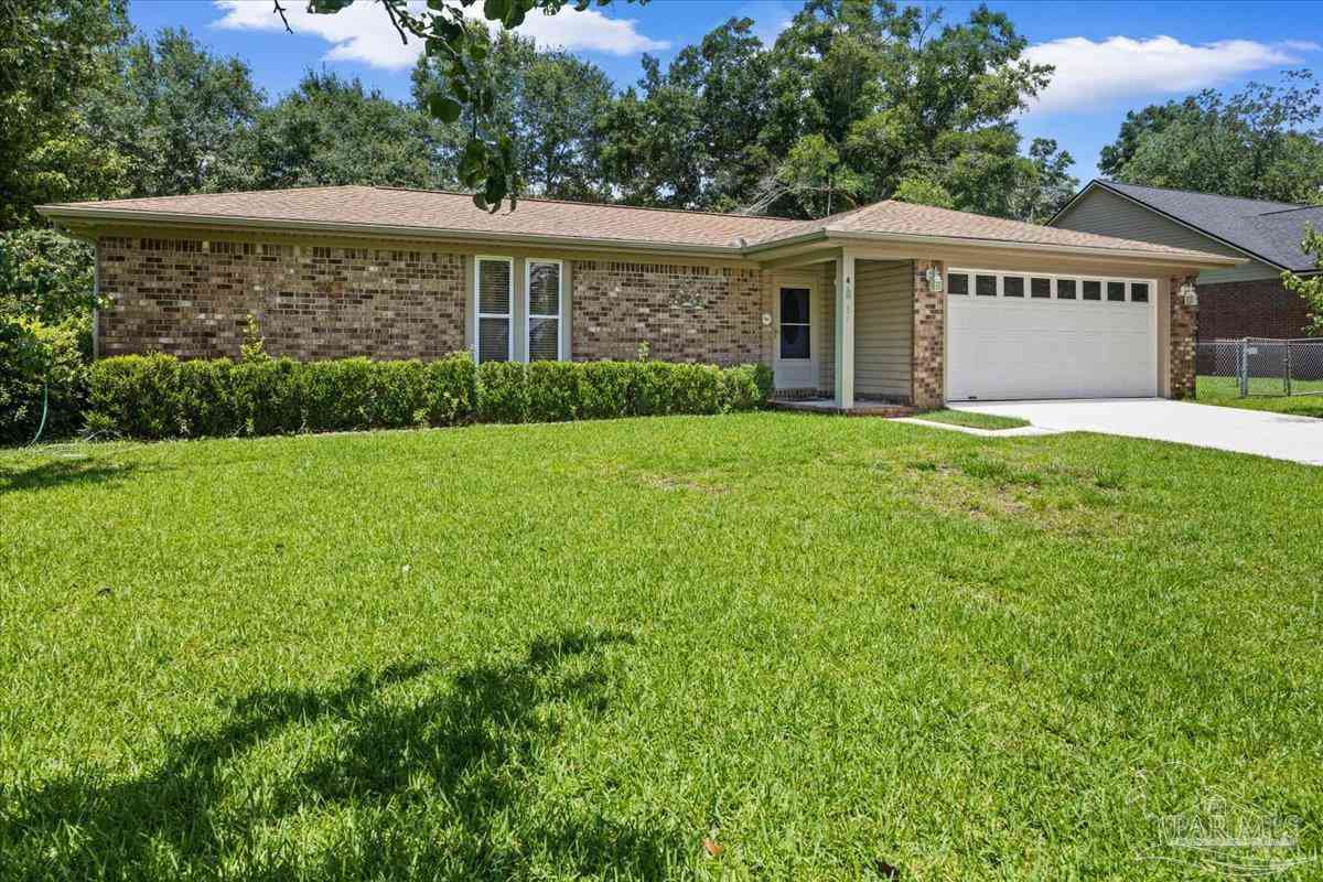 Homes For Sale - 4657 Laquinta Ct<br/> Pace, FL 32571