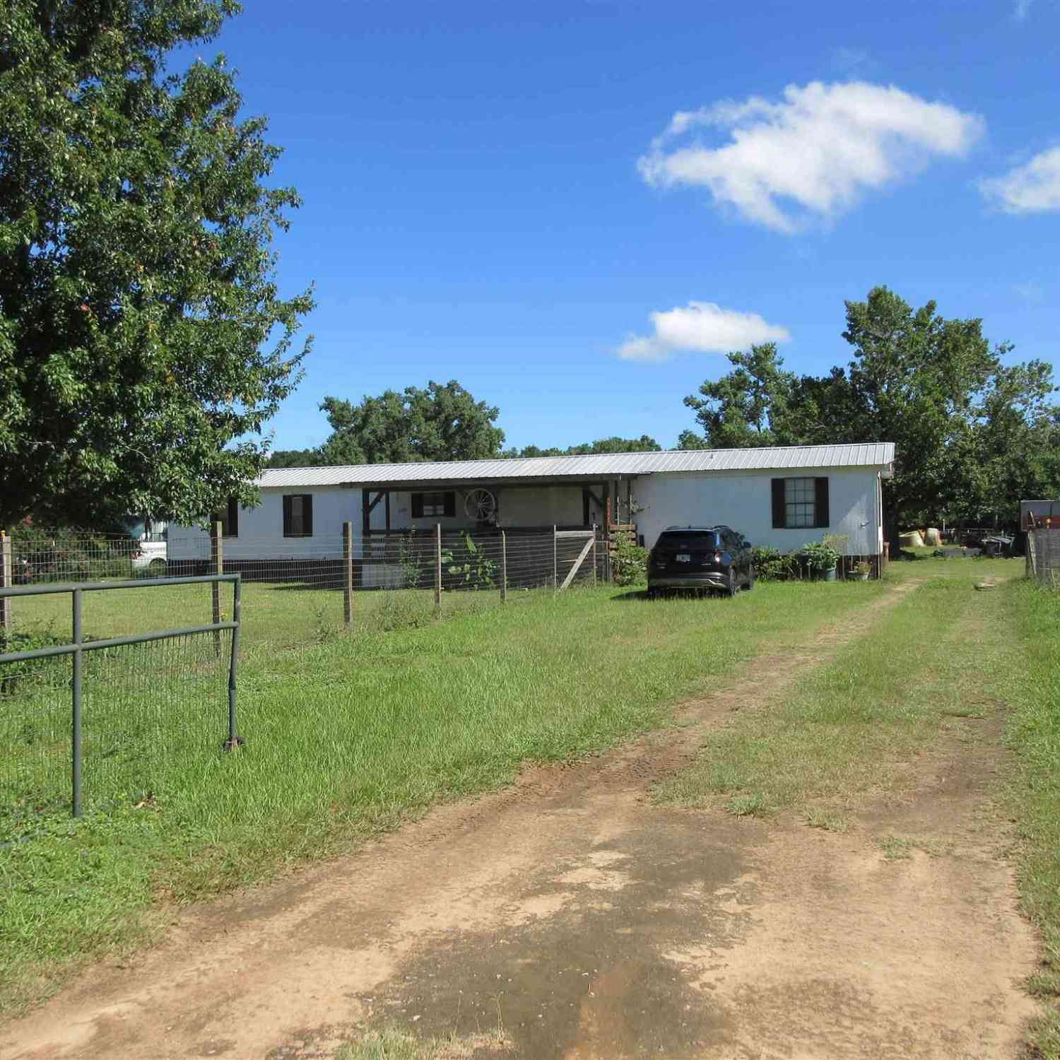 Vacant Land For Sale - 9465 Hay Meadow Rd<br/> Milton, FL 32583