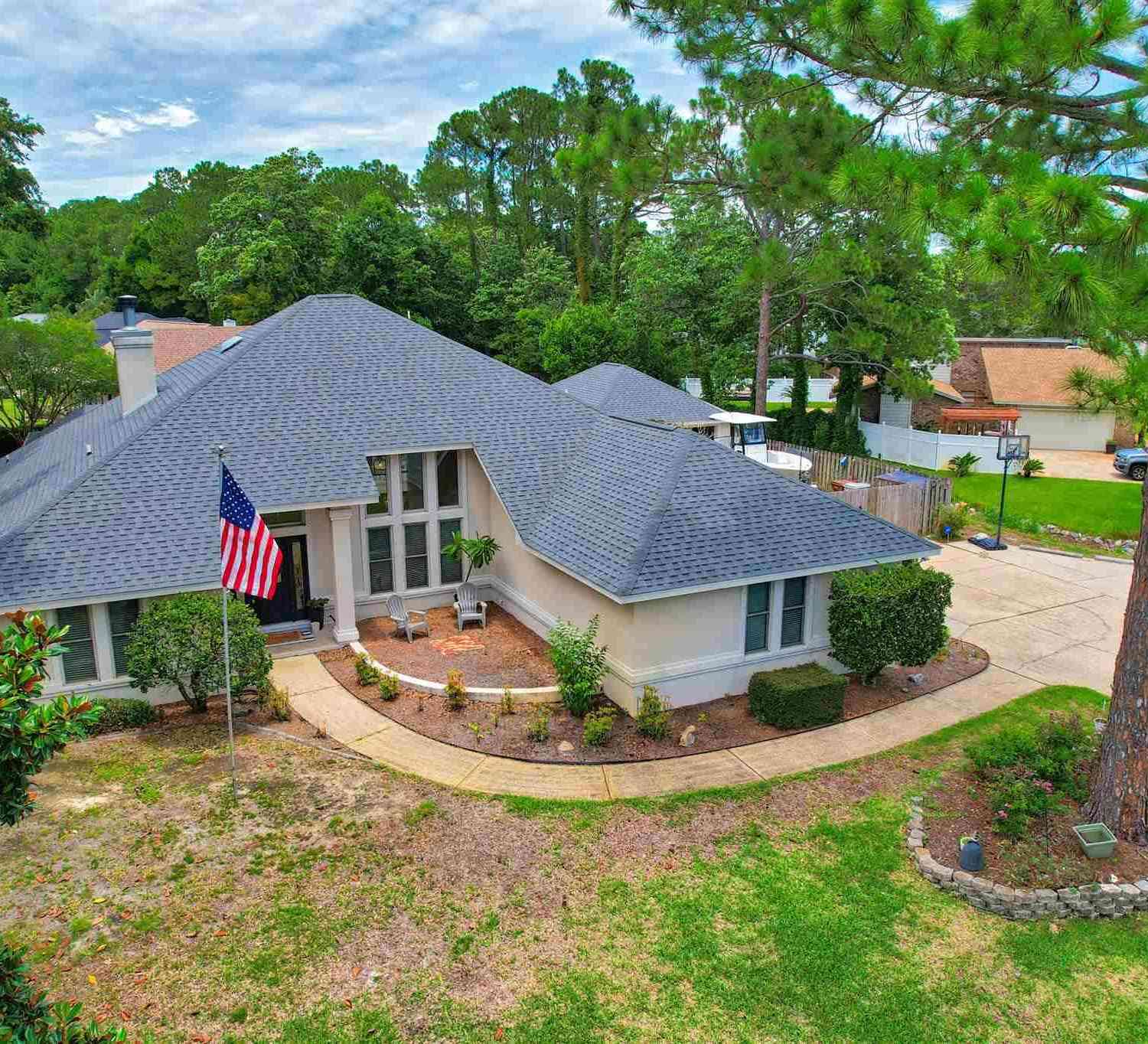 Homes For Sale - 3600 Tibet Dr<br/> Gulf Breeze, FL 32563