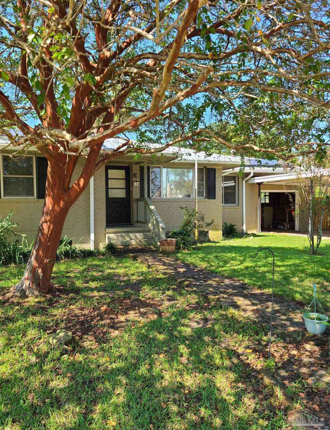 Homes For Rent - 519 S 2nd St<br/> Pensacola, FL 32507
