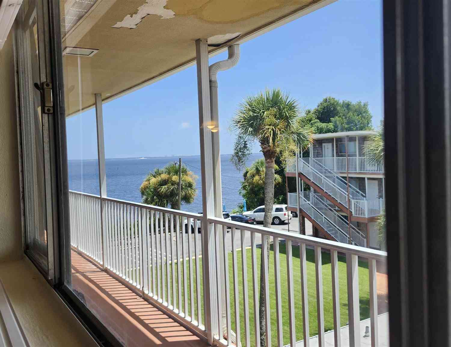 Condo For Rent - 600 Scenic Hwy #321<br/> Pensacola, FL 32503