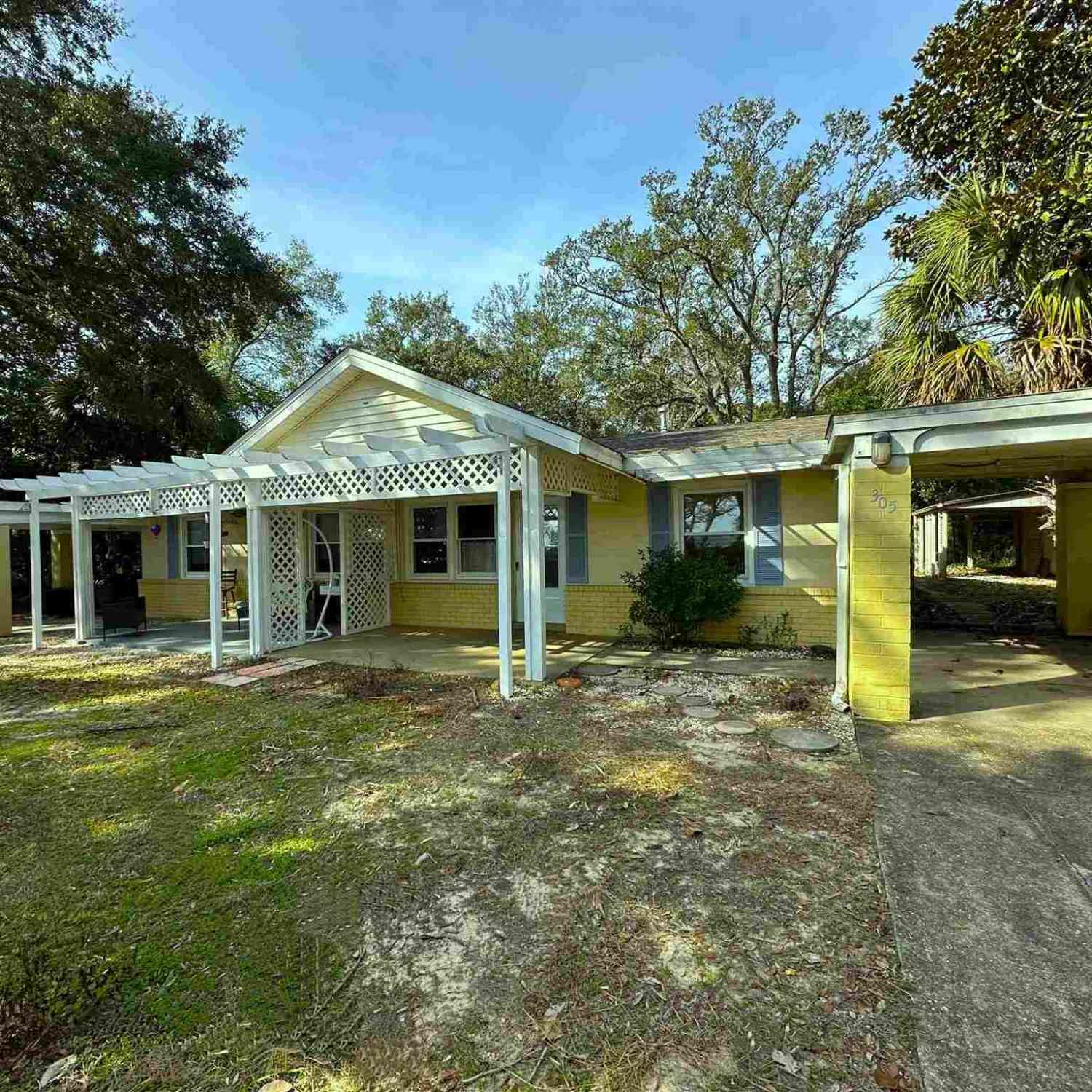 Homes For Rent - 305 Colbert Ave<br/> Pensacola, FL 32507