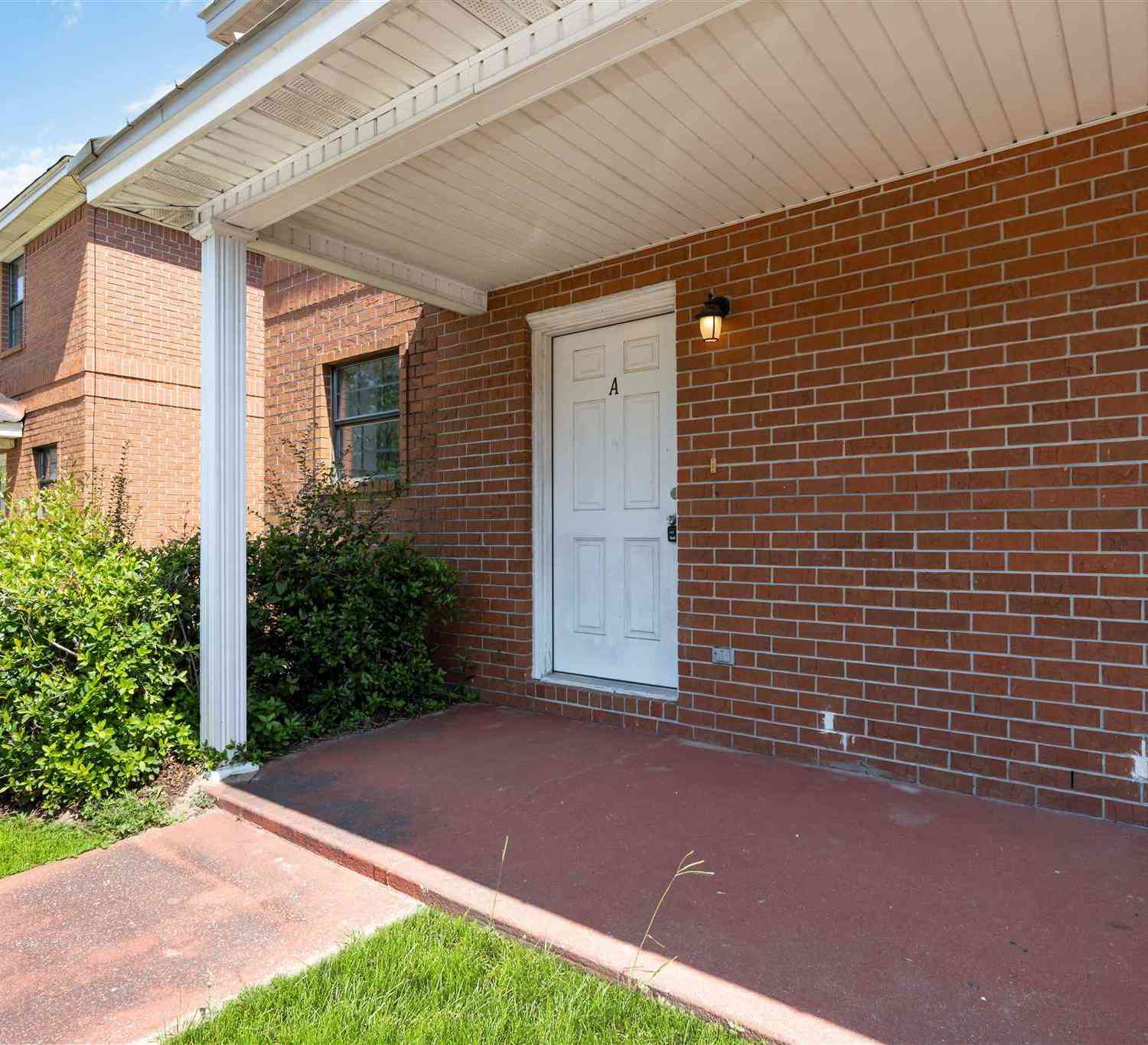Homes For Rent - 7250 Hilburn Dr #3A<br/> Pensacola, FL 32504