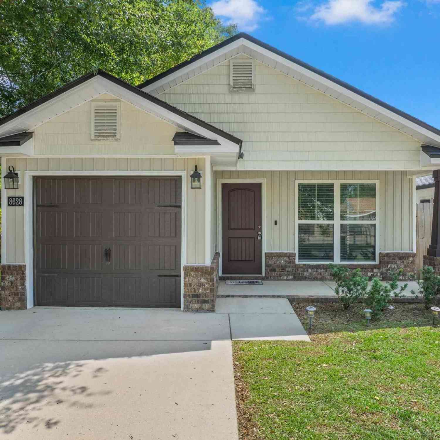 Homes For Rent - 8628 Walnut Ave<br/> Pensacola, FL 32534