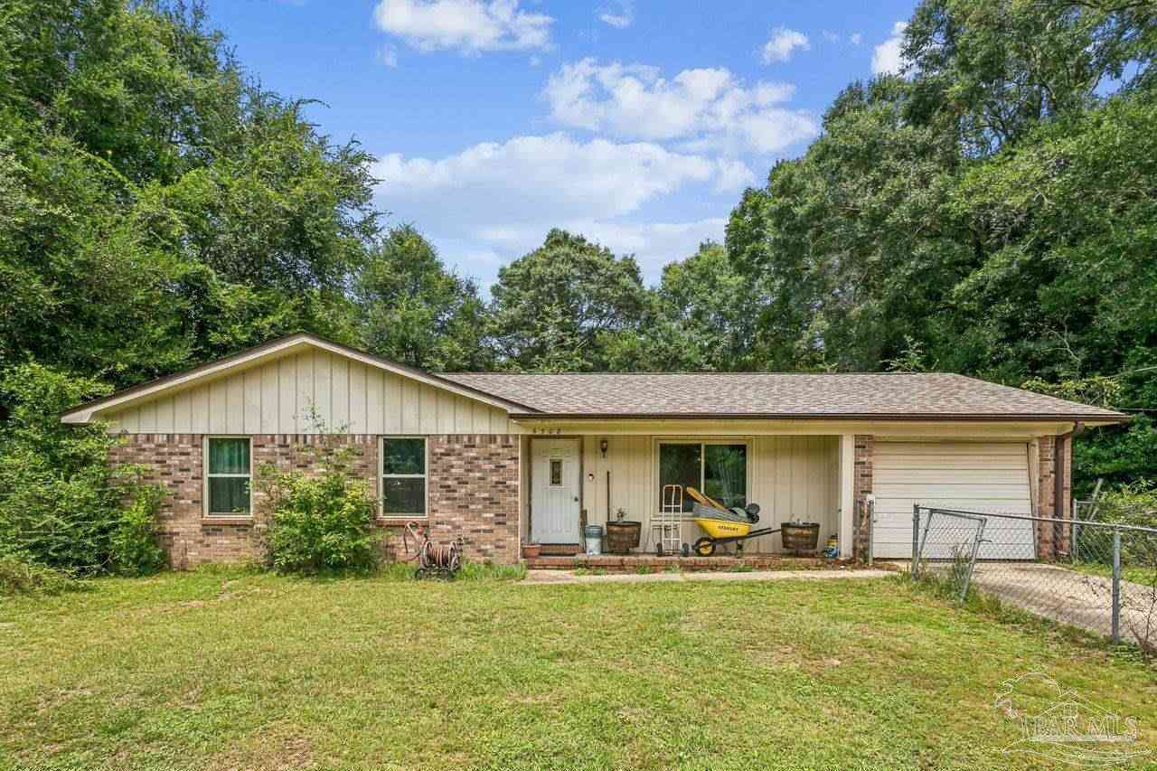 Homes For Sale - 6508 Bass Ln<br/> Santa Rosa County, Milton, FL 32570