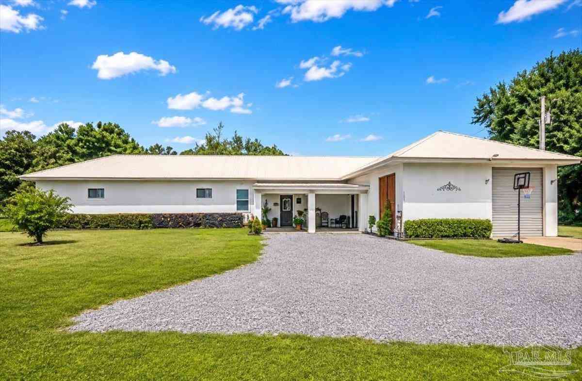 Homes For Sale - 1529 Bell Creek Rd<br/> Jay, FL 32565
