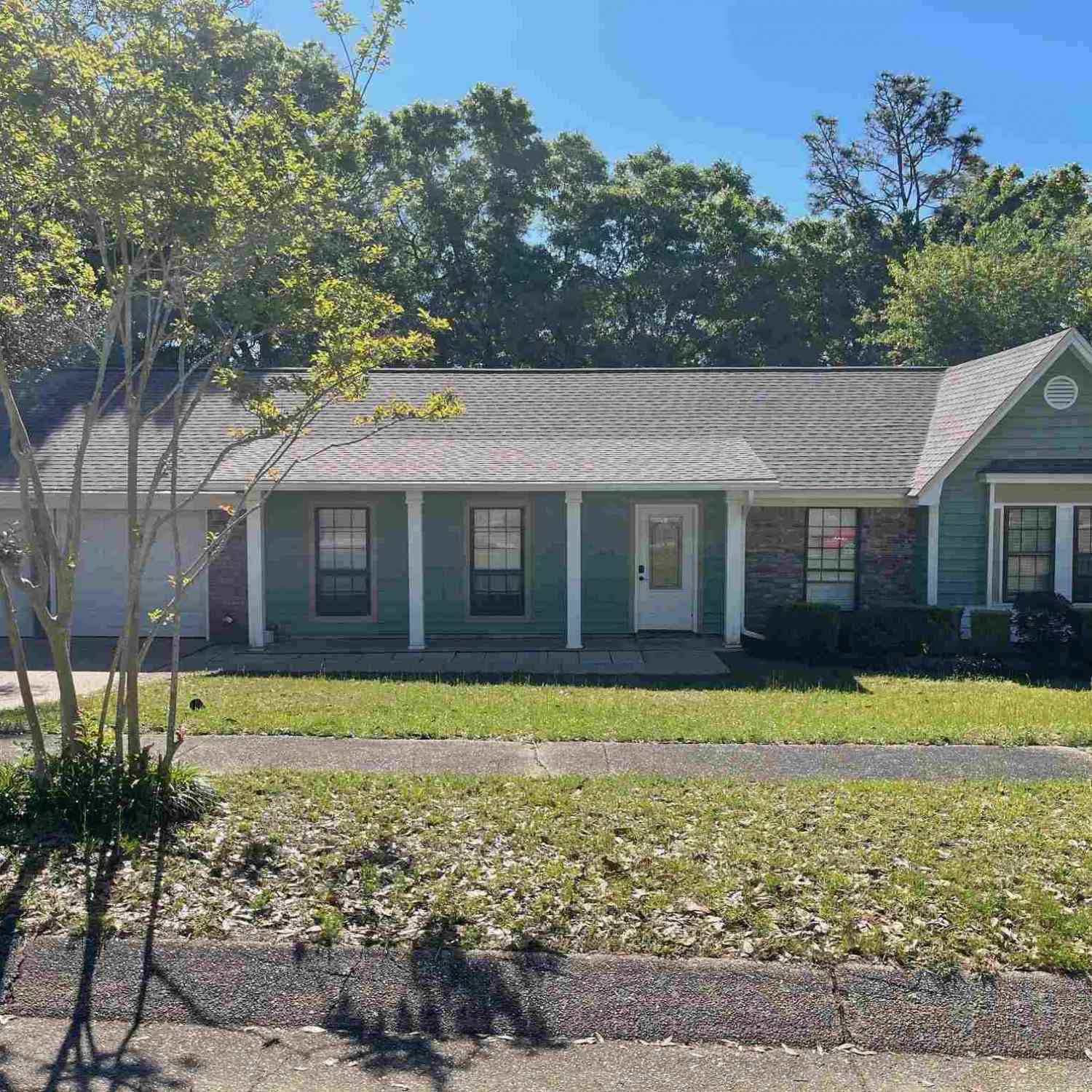 Homes For Rent - 4615 Gladstone Dr<br/> Pensacola, FL 32514