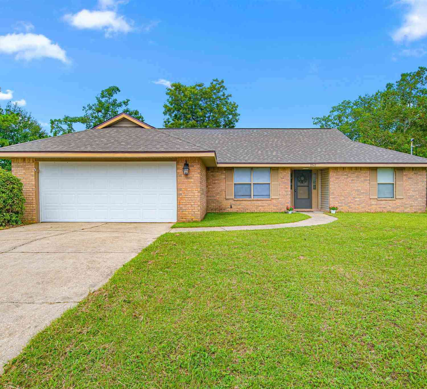 Homes For Sale - 2243 Cricket Ridge Dr<br/> Cantonment, FL 32533